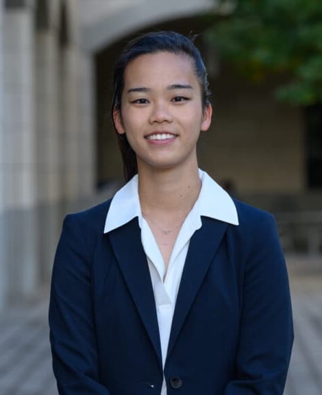 Janet Zhong